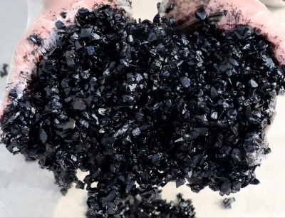 普定沥青冷补料（沥青砂）的优势特点与施工流程解析