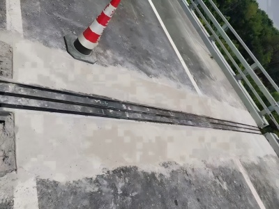 普定伸缩缝更换后浇筑材料快速结构修补料速砼的产品特点及施工流程​